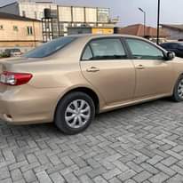 A picture of 2012 TOYOTA CORONA