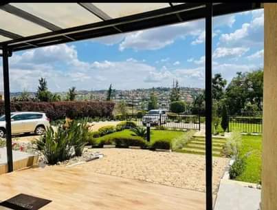 kinyinya accommodation