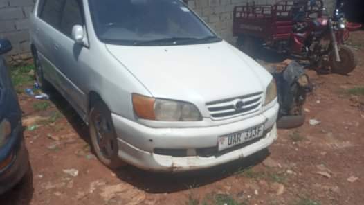 A picture of 4 Only 0756155432