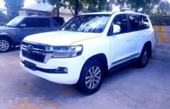 A picture of 2019 TOYOTA LANDCRUISER VXR V8