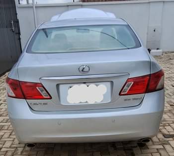 A picture of Lexus ES 350 car Few month used Engine and Gear