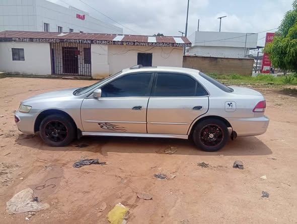 A picture of Sharp 2002 honda hennessy