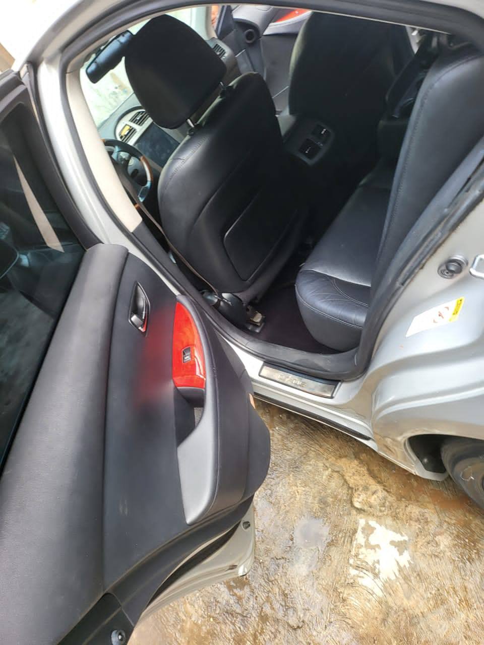 A picture of Naija Used Clean Registered Lexus ES350 08 Model FOR SALE