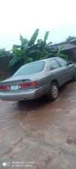 A picture of 2002 Toyota Camry 4