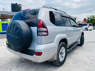 A picture of Toyota Prado