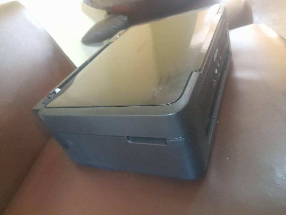 A picture of Epson L382 printer