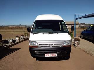 used toyota hiace