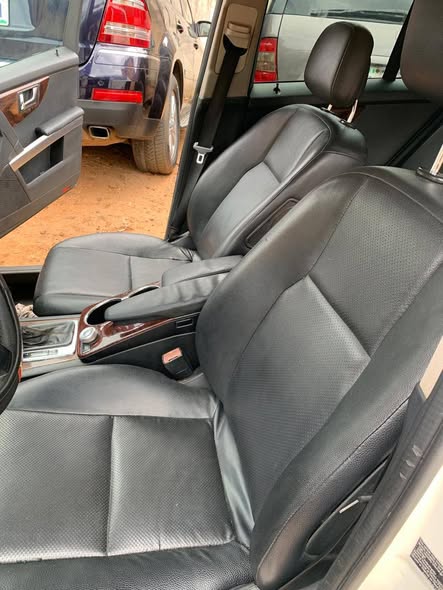 A picture of Mercedes Benz GLK 350