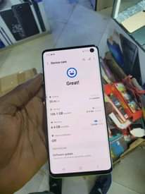 A picture of Samsung galaxy S10 Storage 128gb 370 000 Call or text