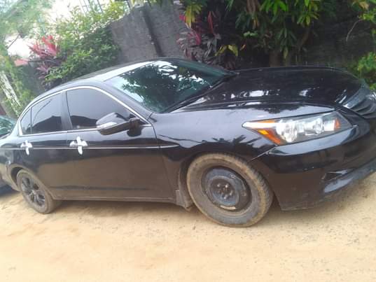 A picture of Honda Accord 2009 V6