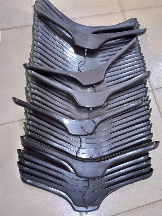 A picture of Black Hangers For Heavy Clothes