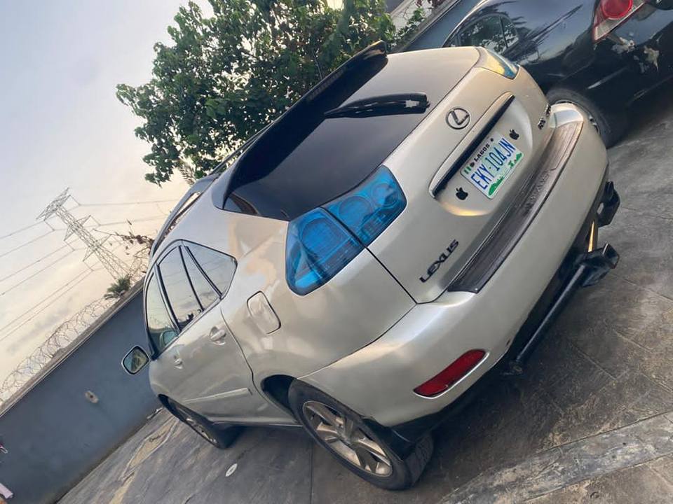 A picture of Reg Lexus Rx400h