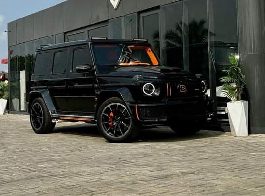 A picture of Mercedes brabus G800