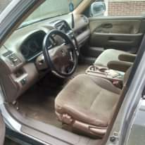 A picture of Neatly Used 2005 Model Honda CR V Untampered 4 Plug