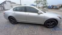 A picture of Honda Accord pure