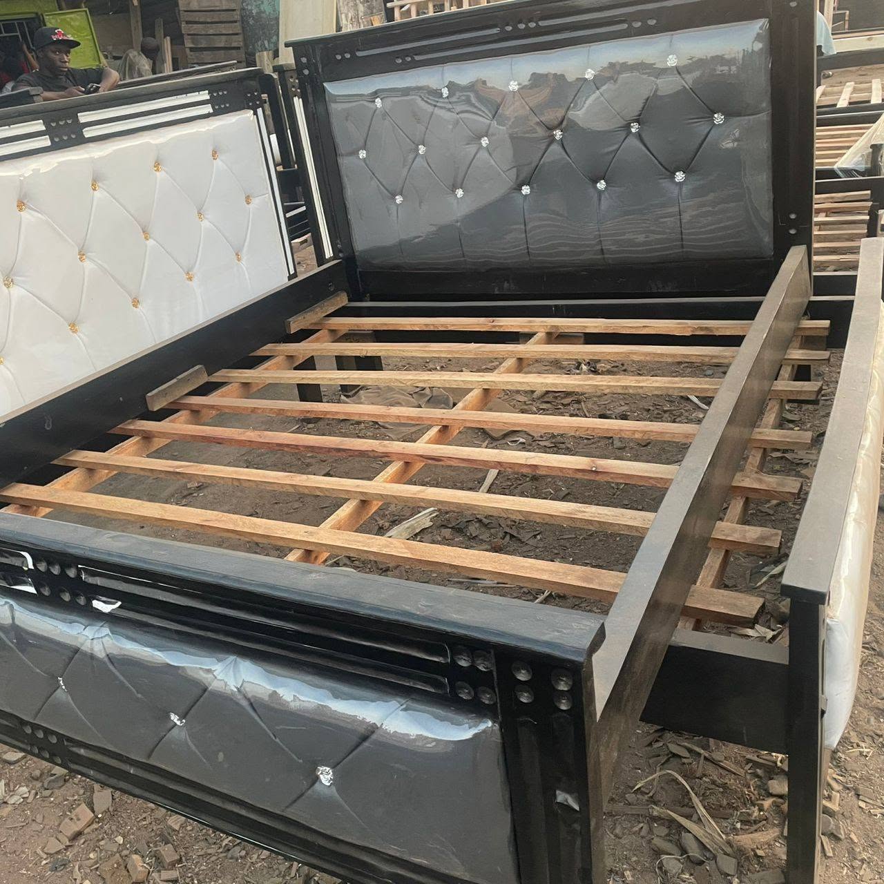 A picture of 5by6 Brand new beds