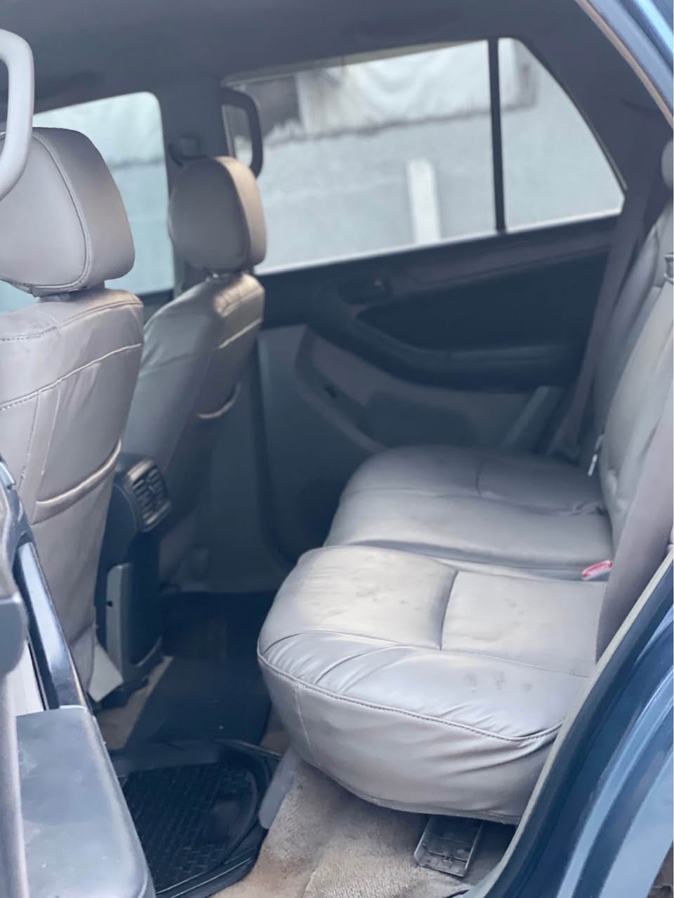 A picture of Toyota 4Runner 2004