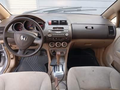 A picture of SMARTAUTOS 2008 MODEL HONDA CITY Engine very silent Gear super