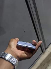 A picture of iPhone 11plain gb128 0687098582