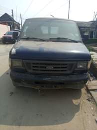 A picture of Ford E250 Buy and drive Nothing to fix Petrol engine