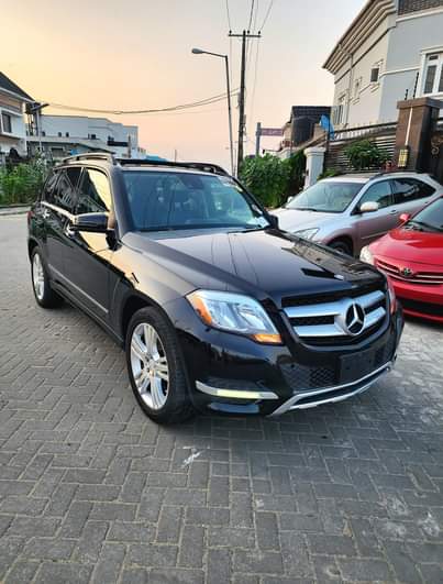 A picture of KinzzyAuto s LTD 08109018982 24 000 000 Refer and earn