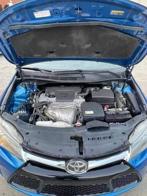 A picture of 2016 Toyota Camry SE
