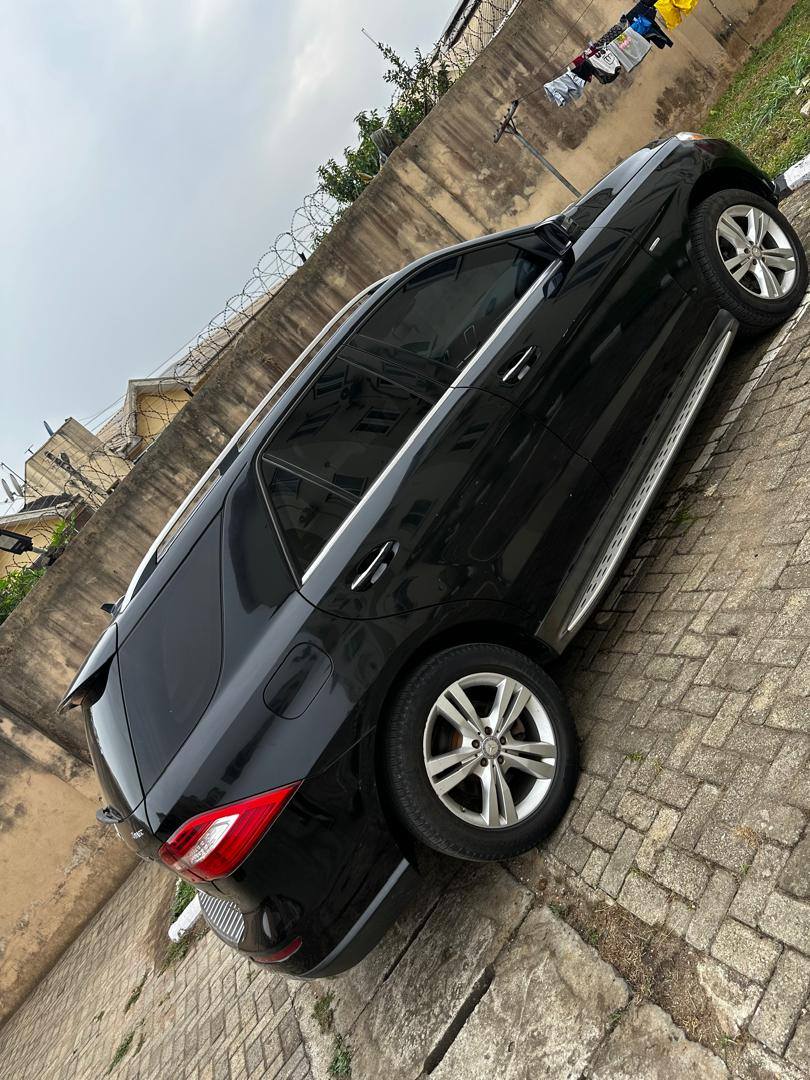A picture of ML350