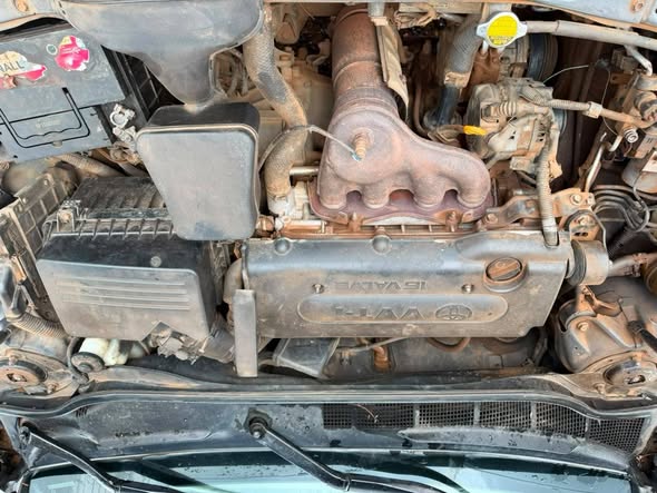 A picture of EARLY MORNING DEAL DEALERS DEAL Engine and gear Untouched Ac