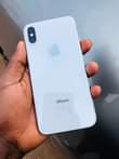 A picture of Apple iPhone X 64Gb slight crack on screen at 550k