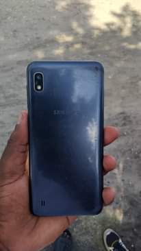 A picture of Samsung A10
