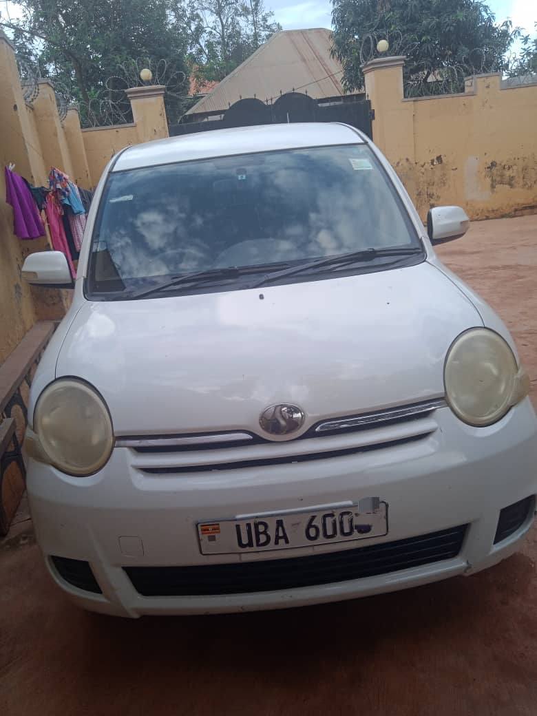 A picture of Sienta UBA Call 0753582273