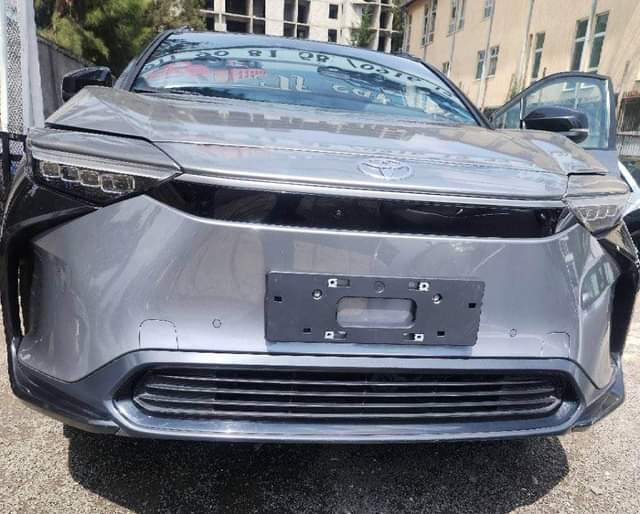 CAR M.