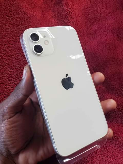 iPhone M.