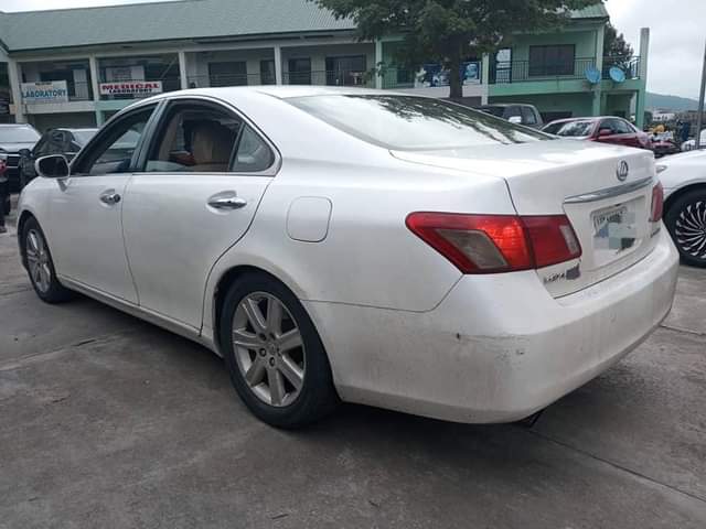 A picture of 2009 Lexus ES350 Nigerian used Engine 100 AC chilling Automatic