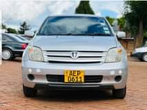 used toyota ist