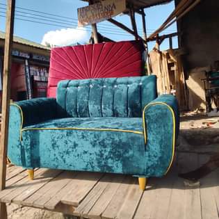 A picture of Tunauza sofa za kisasa na kubadilisha vitambaa karibuni wsp numbers