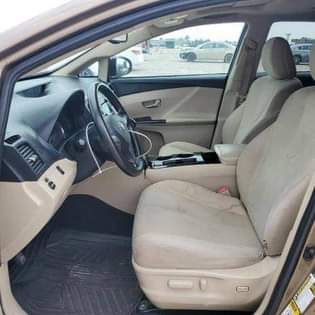 A picture of 2010 Toyota venza Limited edition Ex