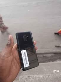 A picture of Samsung feel2