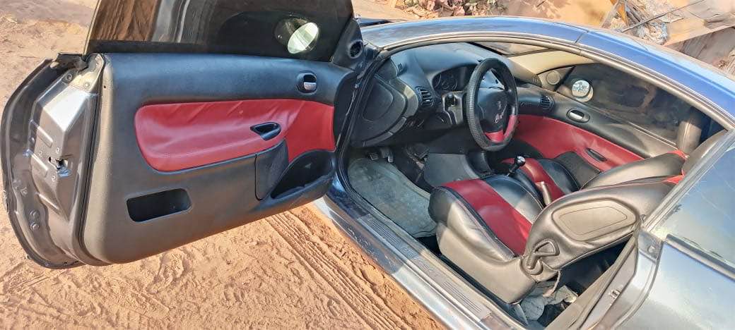 A picture of PEUGEOT 206 CC CONVERTIBLE 307 SILENT ENGINE MANUAL GEAR AC