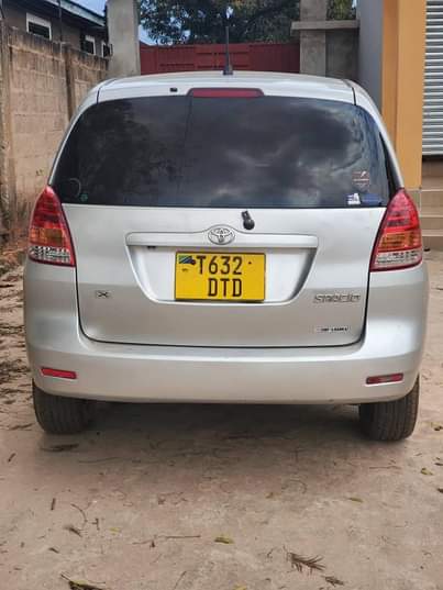A picture of 12 8m chap Call 0676 766675