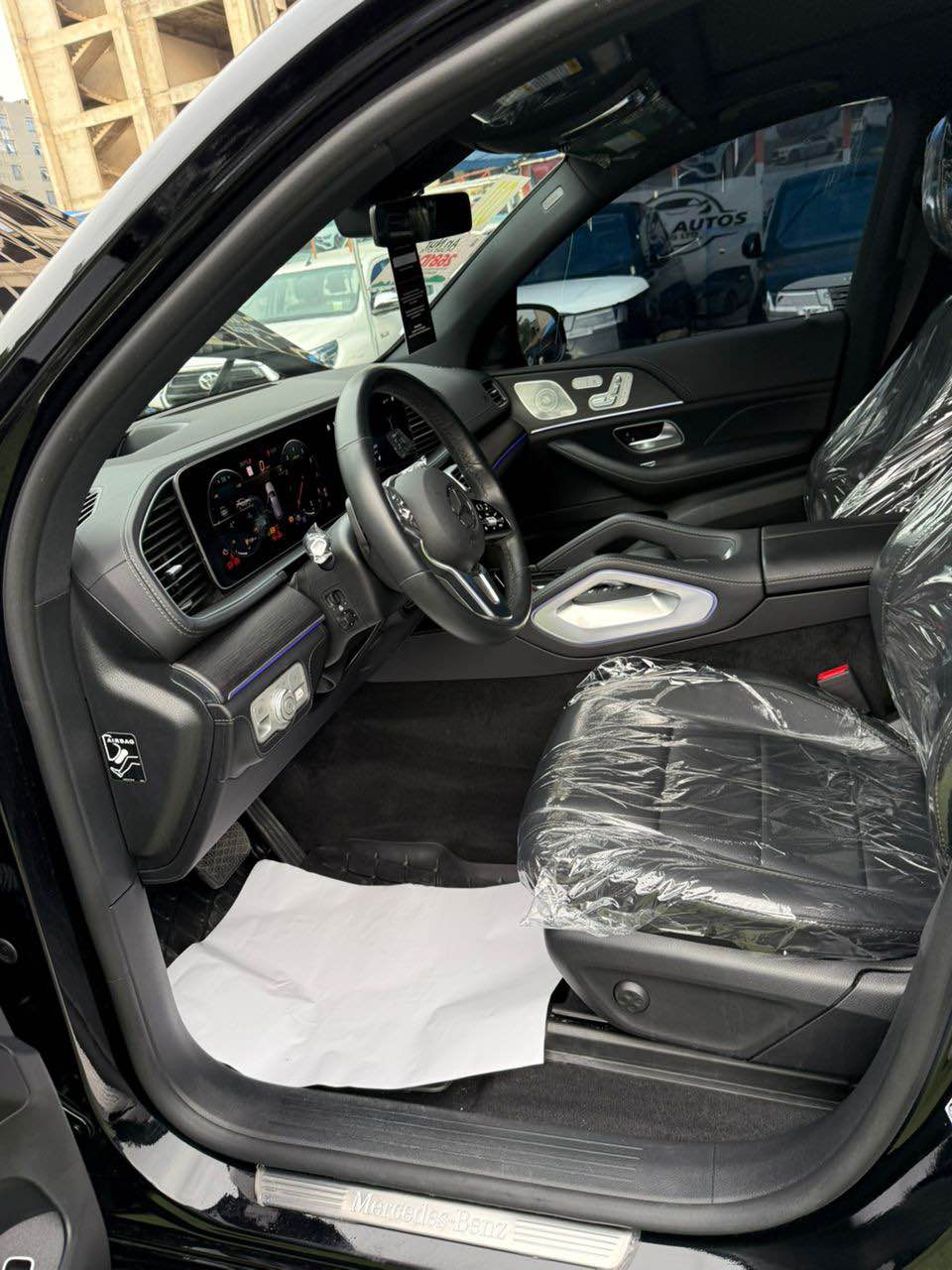 A picture of Super cool 2023 model of GLE350 fullest option going for