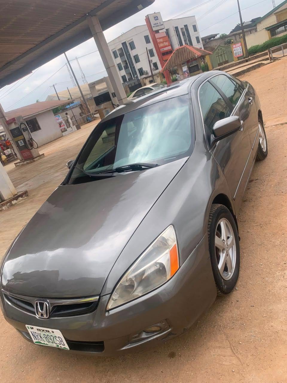 A picture of 2007 Honder accord dc