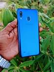 A picture of Samsung Galaxy a20 krek kdg gb32 ram3 net4g wah chp