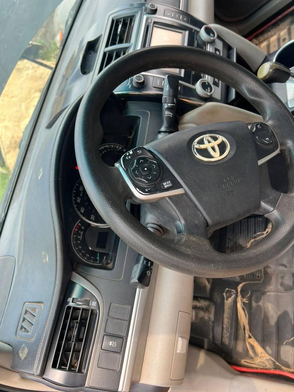 A picture of 2014 Toyota camry