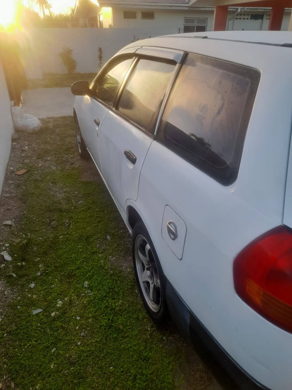 nissan ad wagon