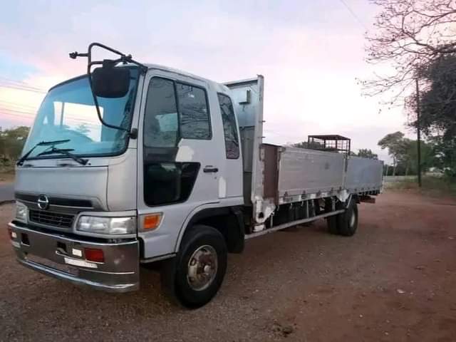 hino trucks