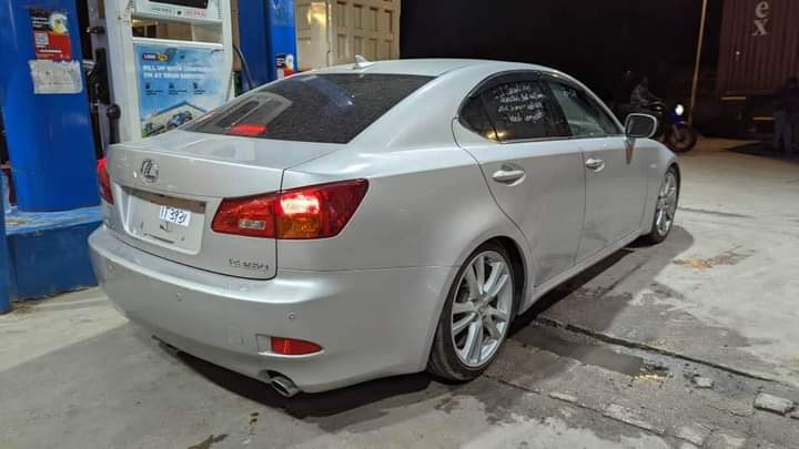 lexus