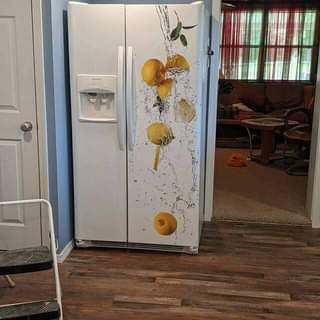 classifieds/fridges
