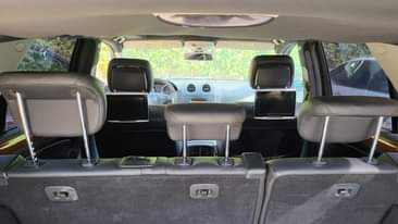 A picture of Extremely super sharp ML 350 2011 Model Tok Standard Few