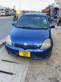 A picture of TOYOTA VITZ